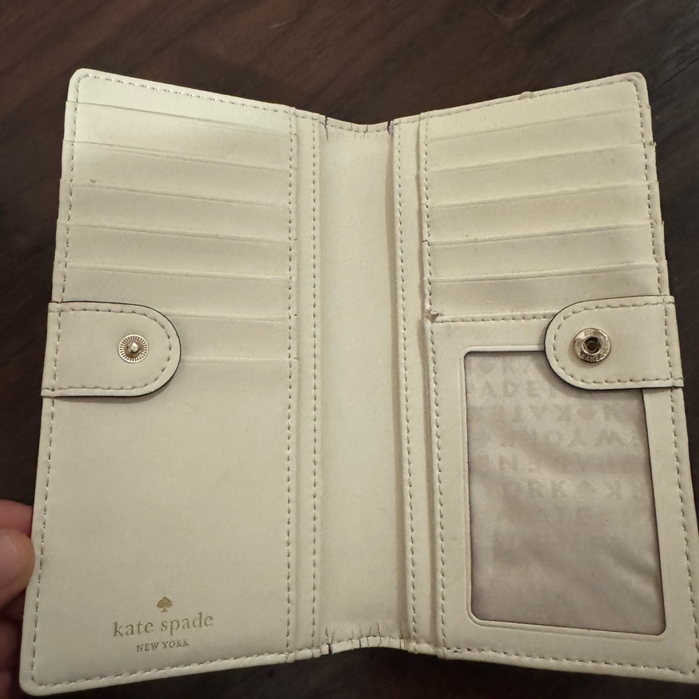 Kate Spade Wallet - Picture 5 of 8